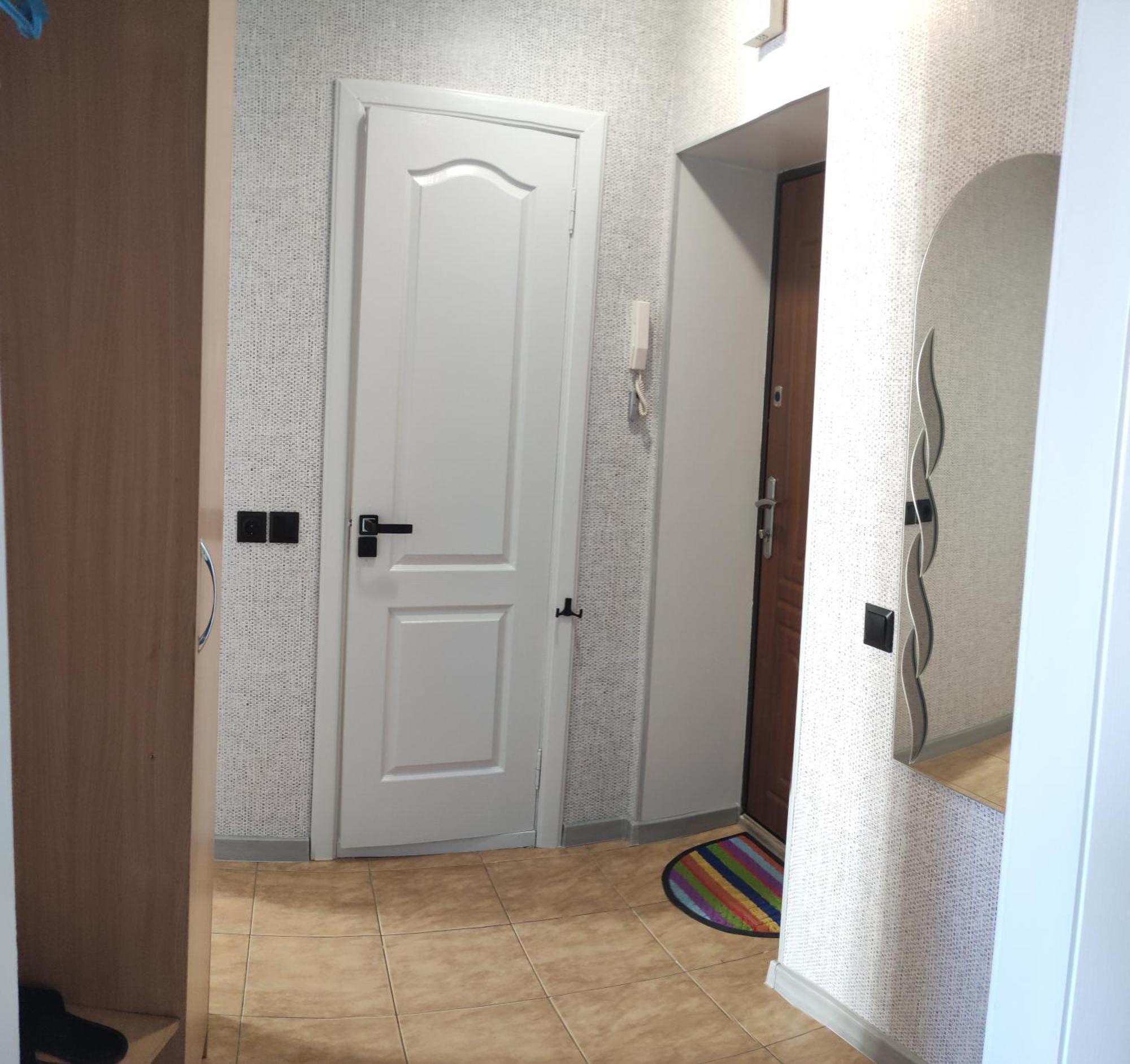 Smart Apartment На Соборной 23 Kremenčuk Exteriér fotografie